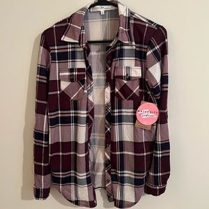 Eden and Olivia maternity plaid shirt